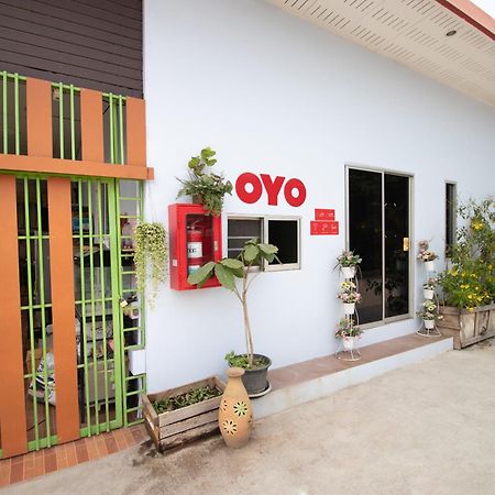 Hotel Oyo 644 Pong Pai House Bangkok Exterior foto